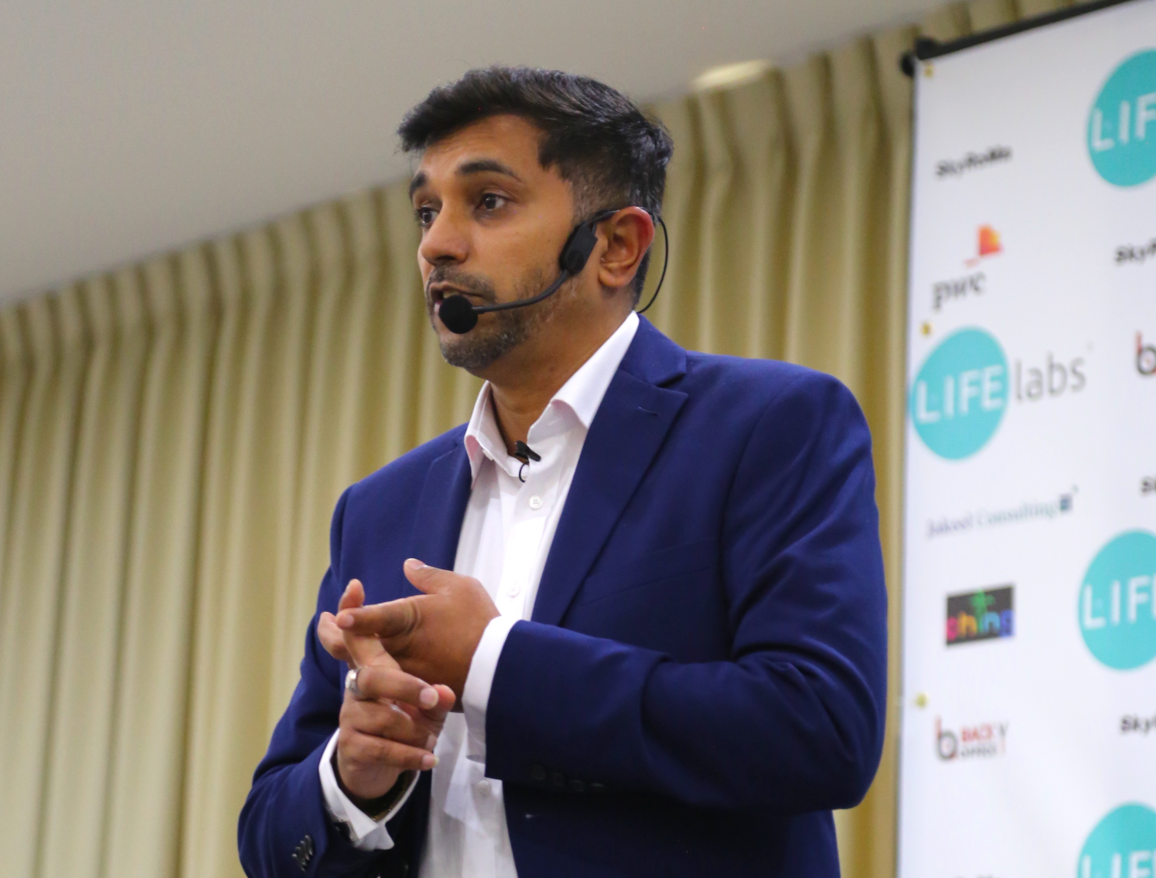 Sanjay pitching on stage